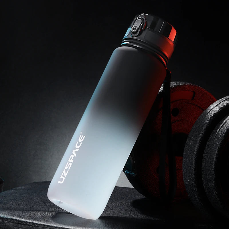 Gourde de Sport Tritan sans BPA - Élégante et Performante par SwiftPulse